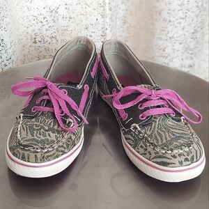 SPERRY Girls Top Side Cruiser Sparkly Finish in a Zebra Grey Pink Colorway Sz 2